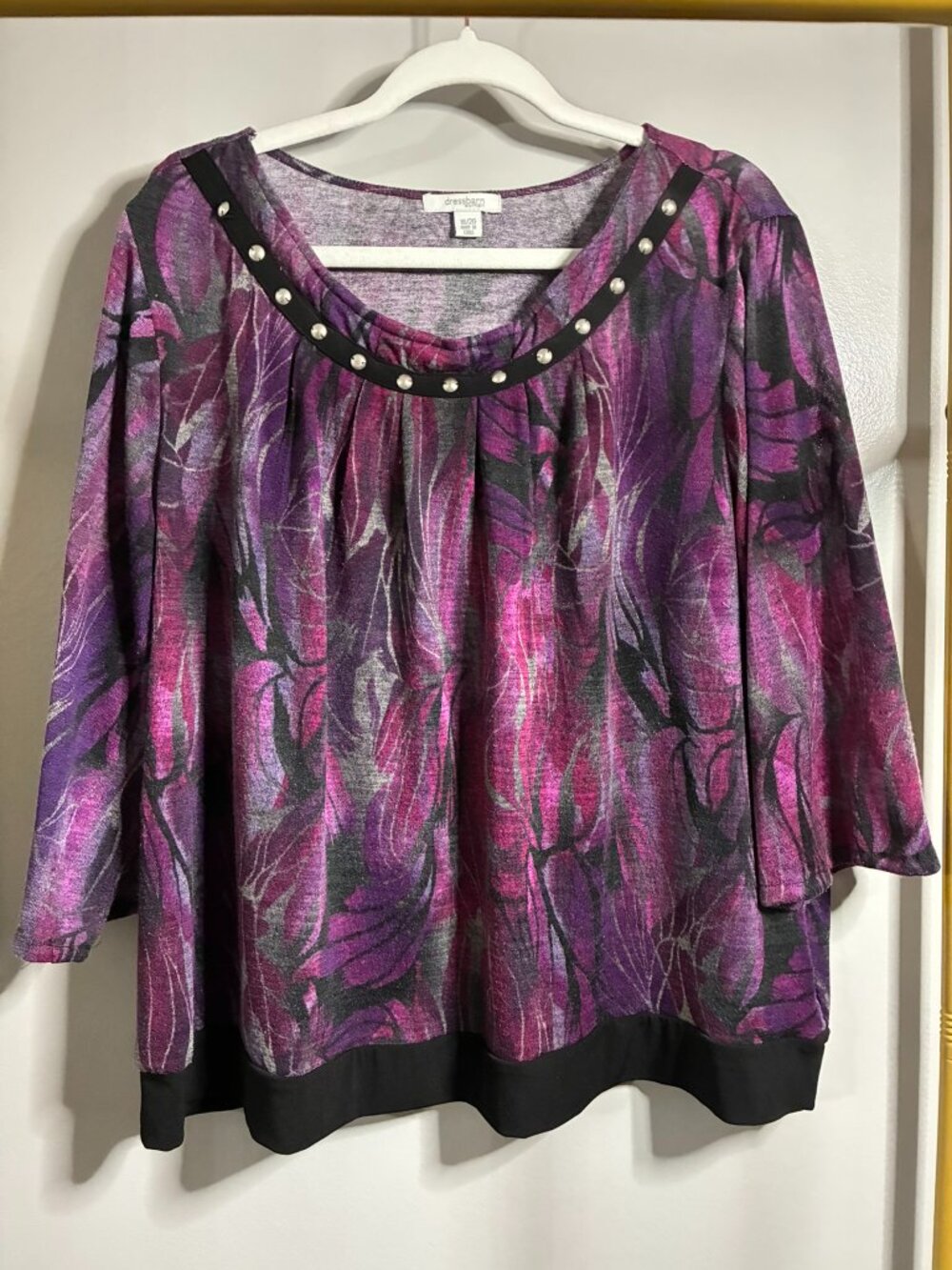 Dress Barn Plus Size Blouse Size 18/20 Purple/Pink/Black with Silver Beading